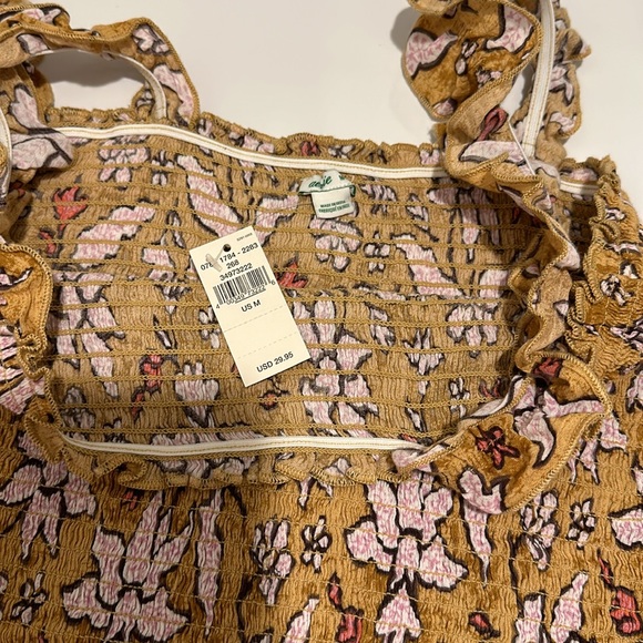 Aerie floral crop tank medium - Picture 4 of 4